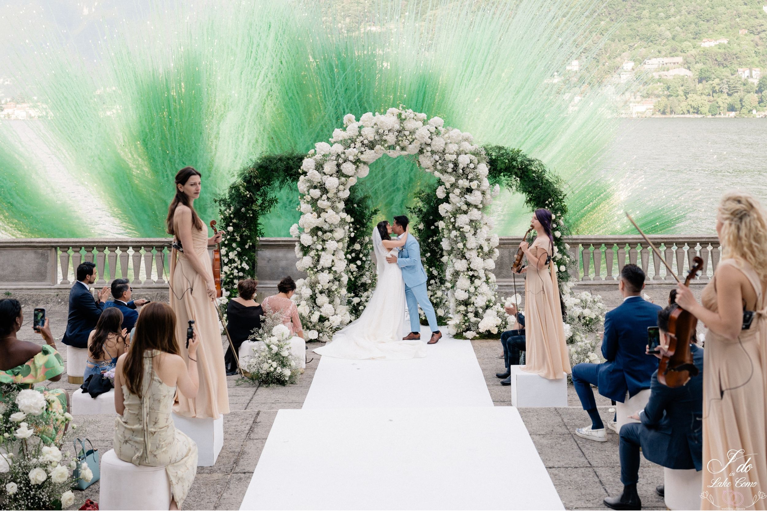 A breathtaking wedding at Villa Pizzo, Lake Como