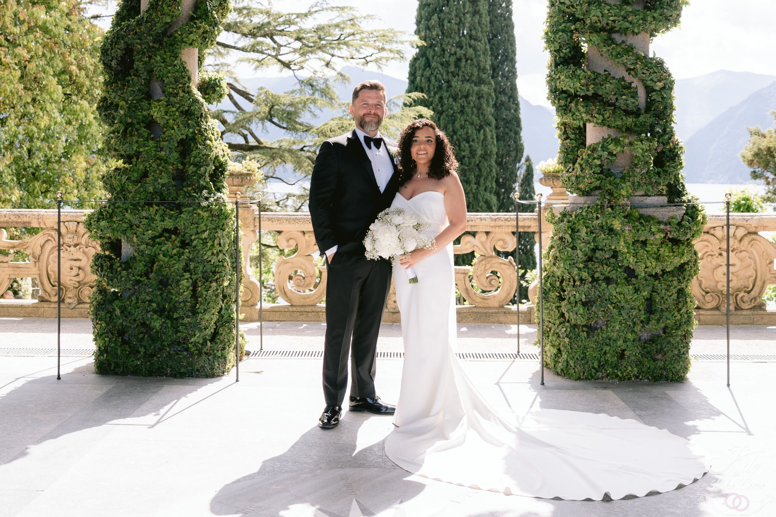 A sweet and elegant elopement at Villa Balbianello, Lake Como